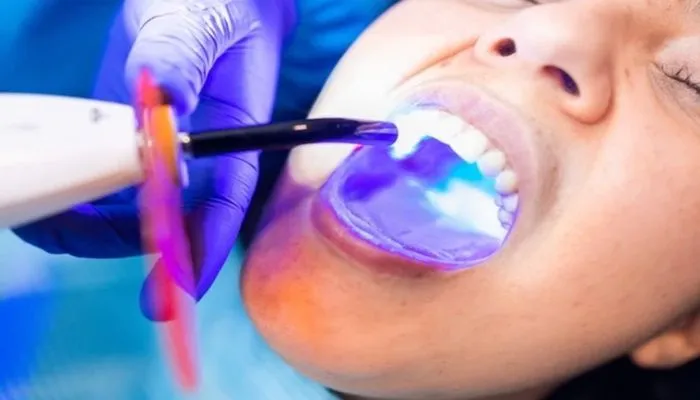 Clinician carrying out restorations at Aurum Dental Clinic