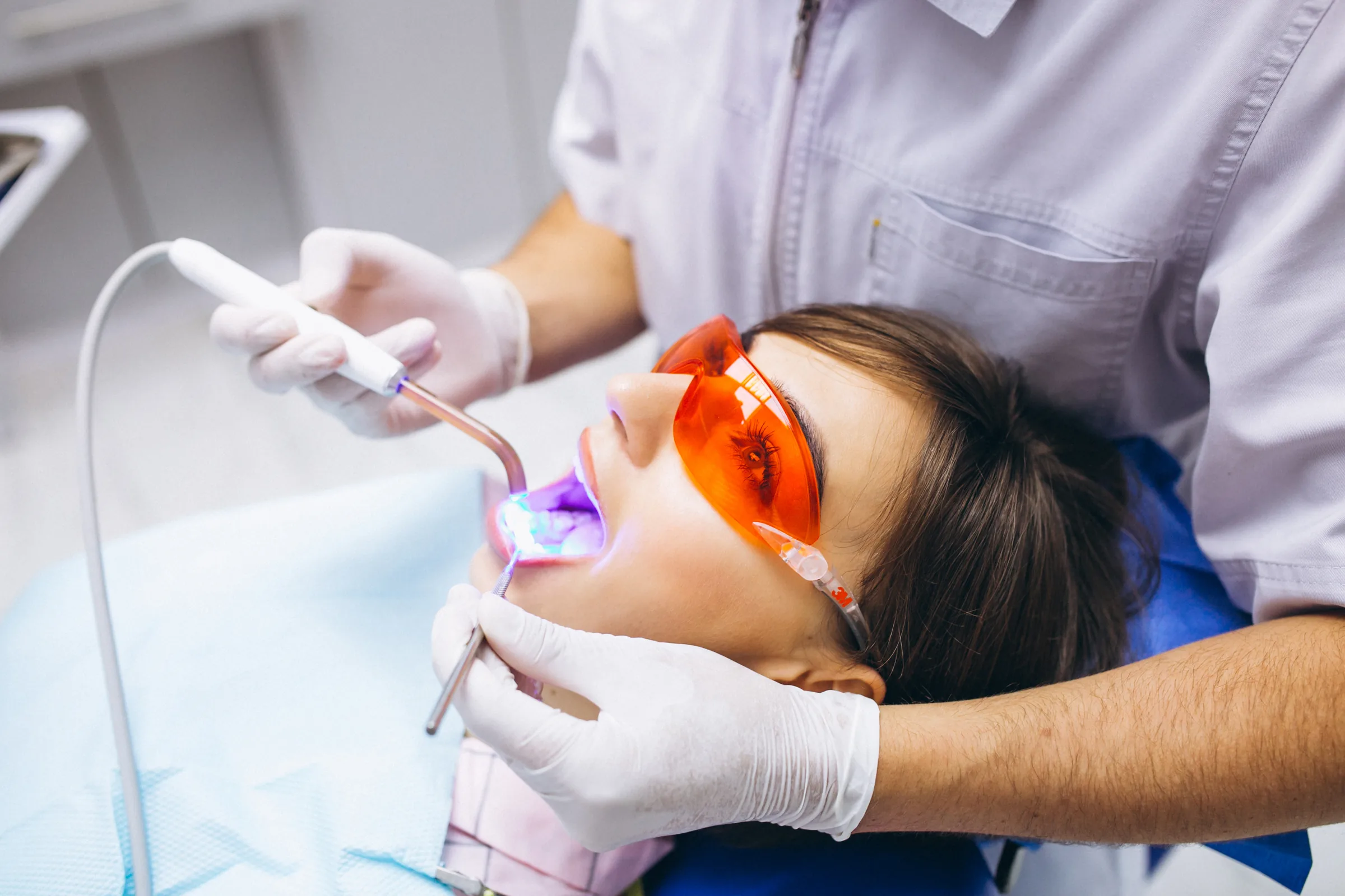 A patient being listened to and reassured during a consultation at Aurum Dental Clinic